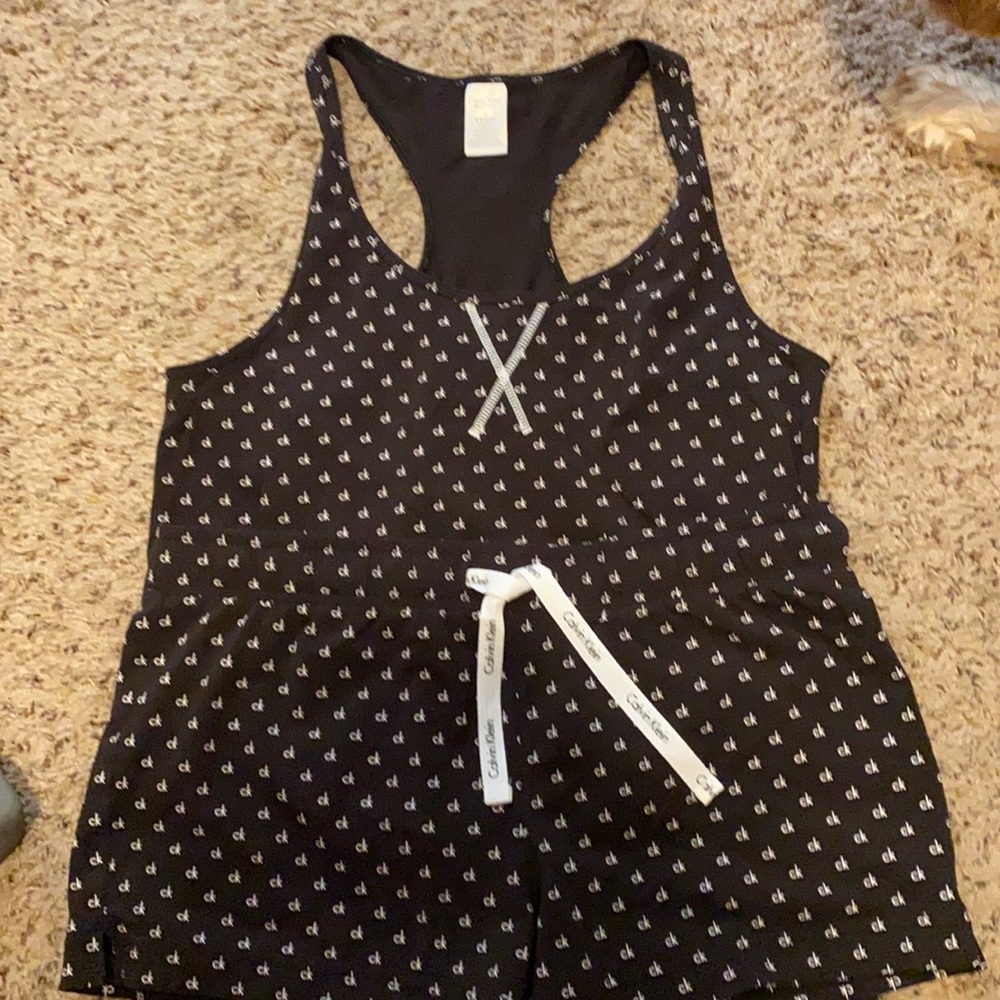 NWOT Calvin Klein pajamas size medium